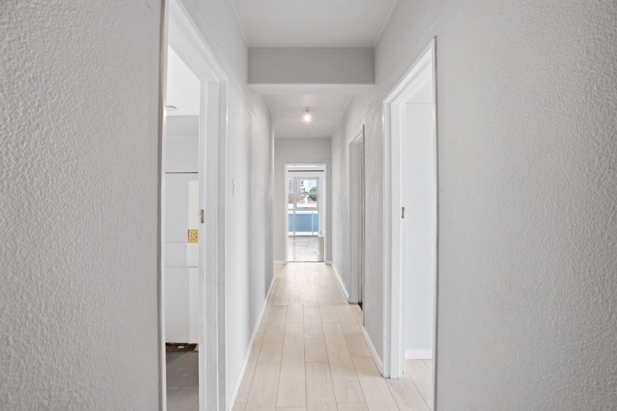 To Let 2 Bedroom Property for Rent in Sea Point Western Cape